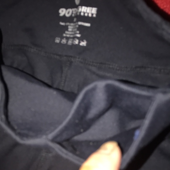 “90 Degree” Leggings (in EUC)! - Picture 3 of 7